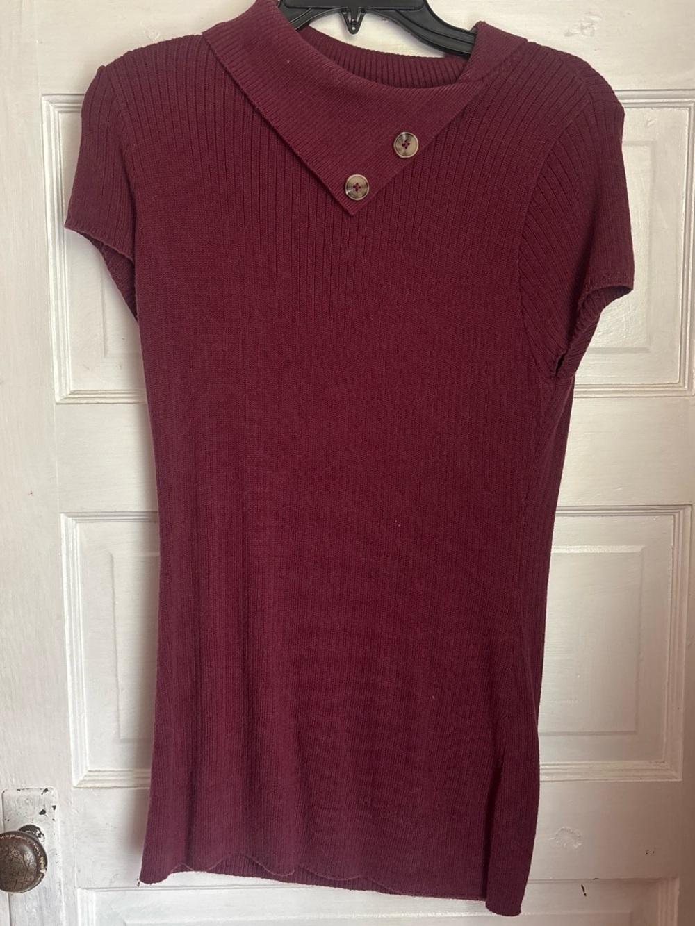 Hollister Ribbed Short-Sleeve Knit Top in Burgundy
